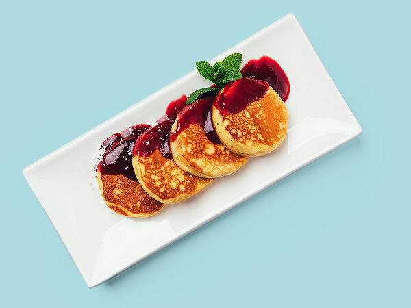 Урюк - Оладьи с малиновым соусом