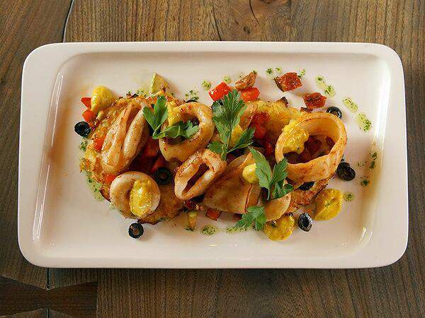 Hofo - Кальмар Райоли