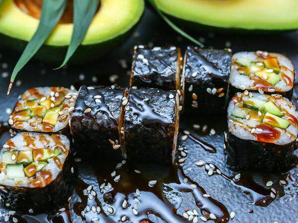 Катана - Маки Авокадо-Огурец