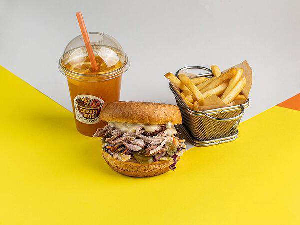 BRISKET BOYS - Комбо Бургер с рваным мясом