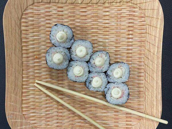 Kaikan - Ролл снежный краб