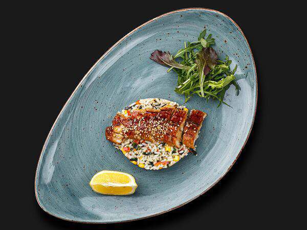 Клава Шиффер - Подкопченный угорь на подушке из риса