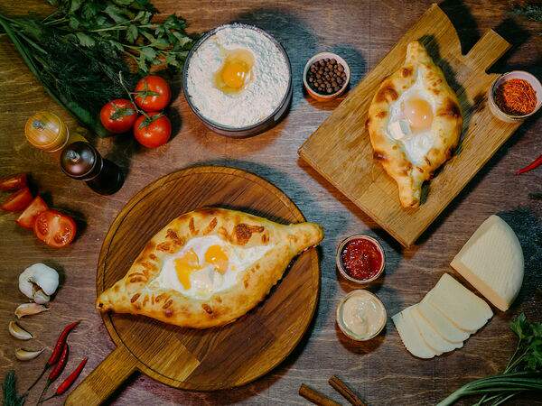 Мама Грузия - Хачапури по-аджарски