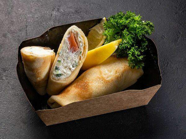 Best Food Sochi - Блинчики с слабосоленым лососем и творожным сыром