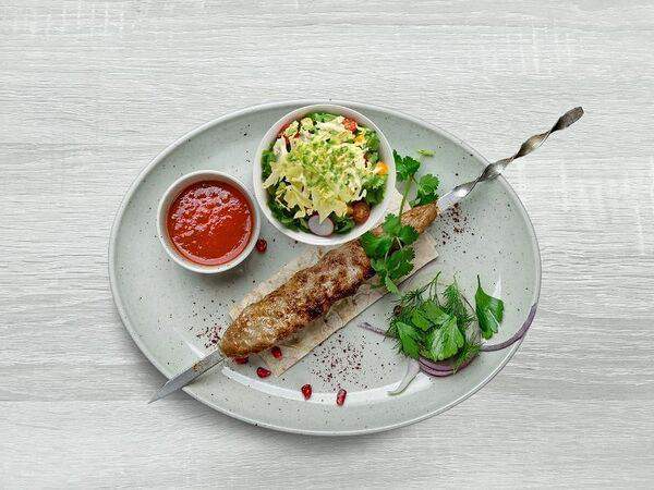 Шаурма и Шашлык Gold - Кебаб на тарелке (курица)