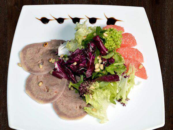 Трактиръ - Салат с говяжьим языком