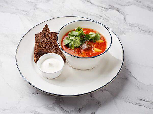 Lobby Bar - Гуляш на бычьих хвостах