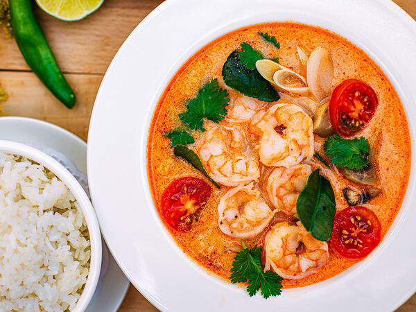 Лето - Том ям с курицей