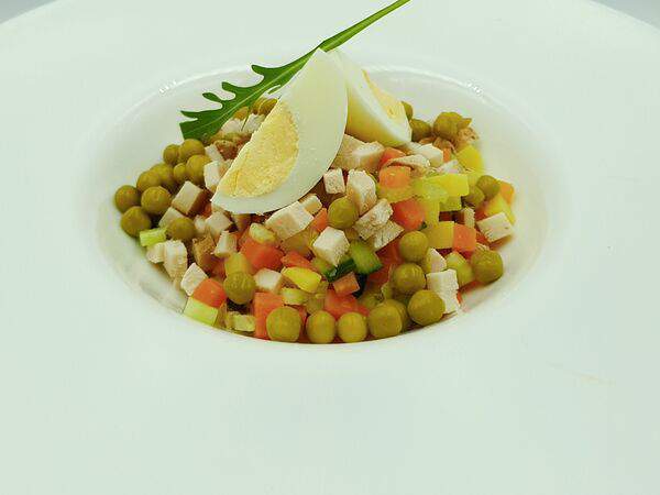 Дали - Салат Столичный