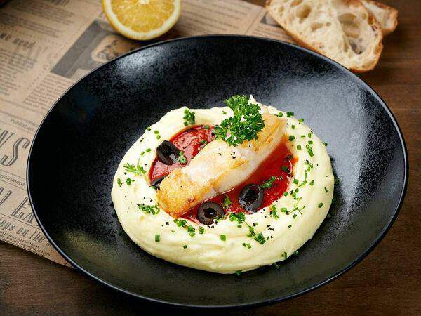 Рыбная мануфактура №1 - Мурманская треска с пюре и маринарой