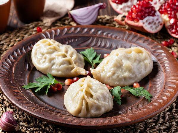 Plove - Манты с телятиной