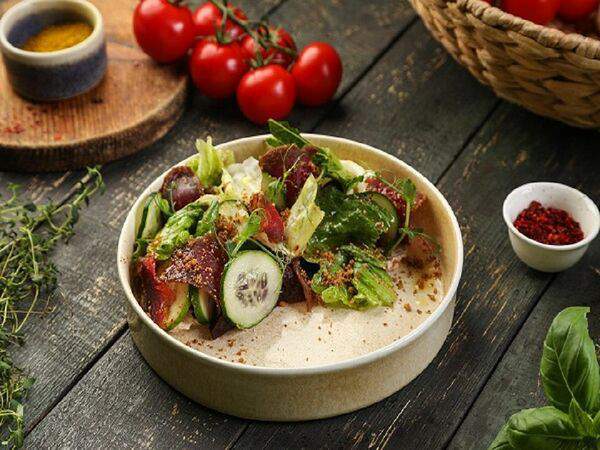 Счастье - Салат с бастурмой и свеклой