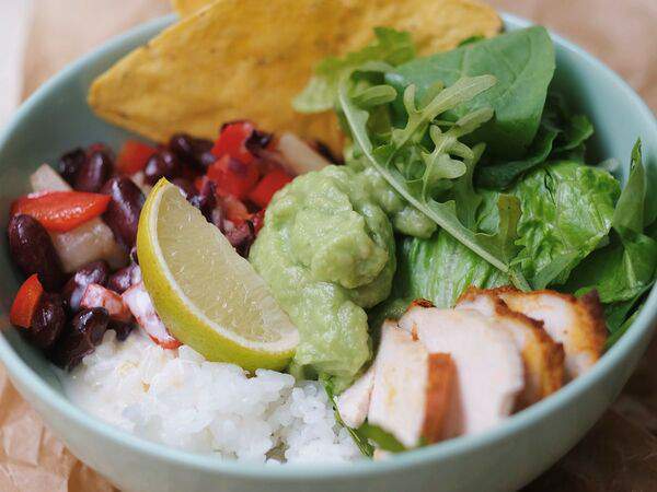 2A Concept. Coffee, Cake & Shop - Мексиканский боул