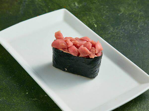 Takara - Суши острый тунец