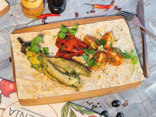 Georgia Armenia - Овощи хоровац