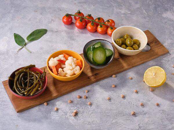 MeyerStreet - Ассорти из малосольных овощей