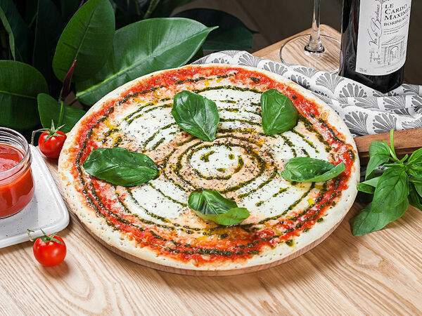 Перчини - Пицца Моцарелла Де-люкс