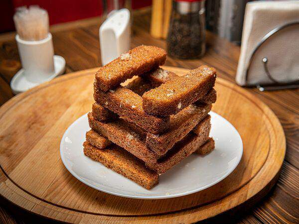 Bizon Grill Café - Гренки чесночные