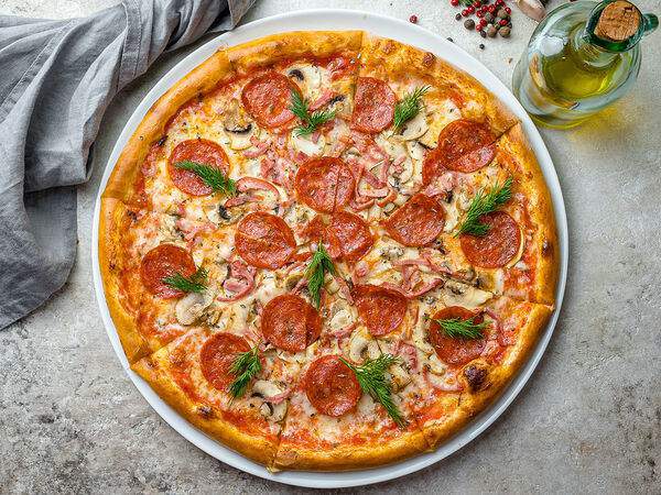 Лето на поляне - Пицца Пепперони