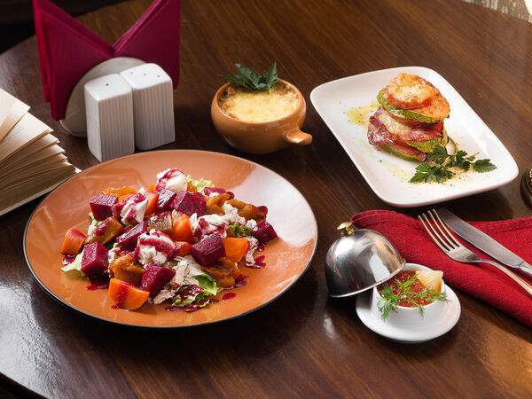 Ресторан Идиотъ в Санкт-Петербурге