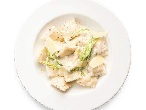 Фёст на Первомайской - Равиоли с треской в соусе бер-блан
