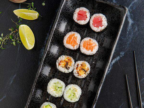 Баклажан Горьковская - Ролл с лососем