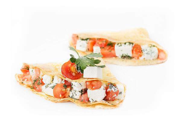 7 ложек - Блин с брынзой и помидорами