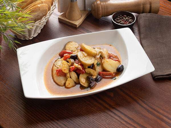 L'angolo Italiano - Кальмар по-средиземноморски