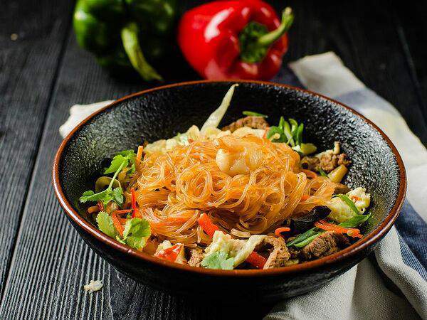 Маймун - Рисовая лапша Пад Тай с говядиной и креветками