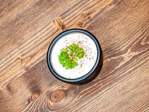 Бар Бавария - Цахтон