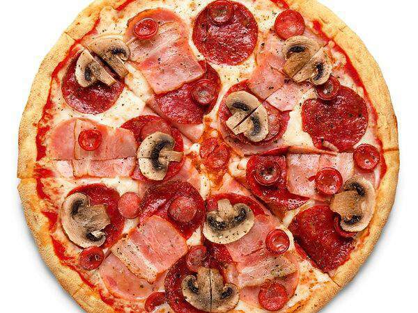 ПиццаФабрика - С копченостями римская
