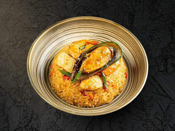 СУШИБОКС Премиум - Жаренный рис с морепродуктами