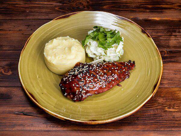 Трактир Колесо - Индейка конфи с картофельным пюре