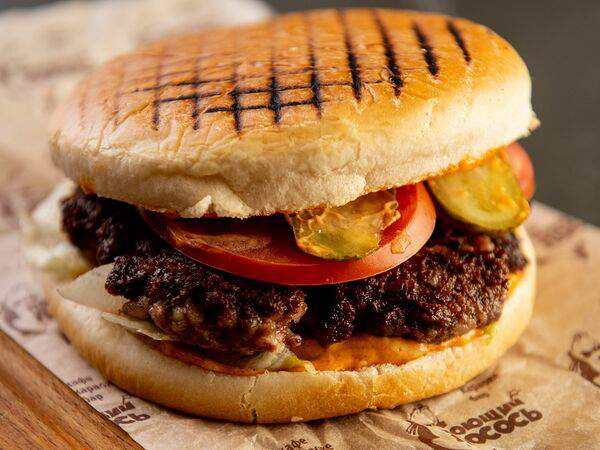 Поющий Лосось - Бургер говядина BBQ