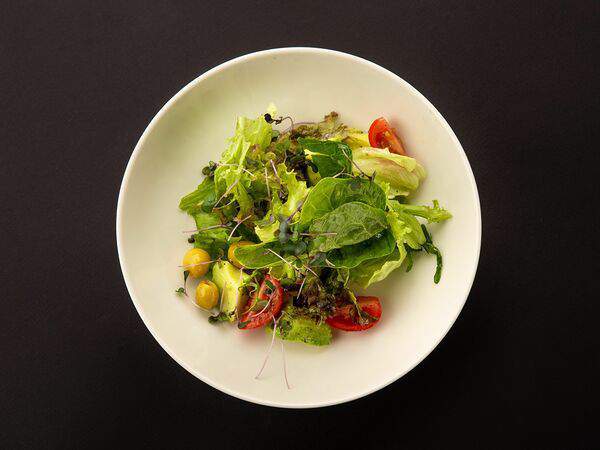 Bliss Bistro - Зеленый салат с авокадо