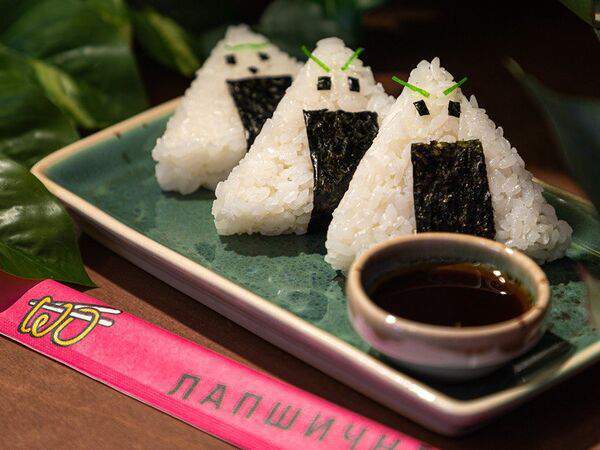 Wo - Онигири с тунцом