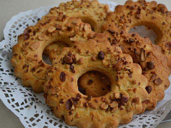 Дружок пирожок - Корж песочный с арахисом