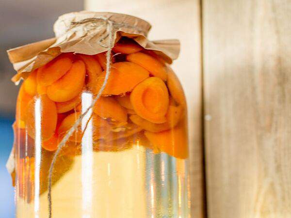 Фартук бистро - Компот домашний фруктовый