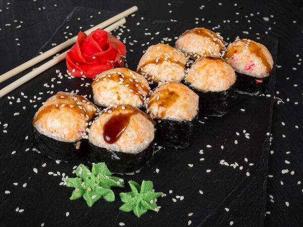 Аквасуши - Ролл Запеченный с мидиями