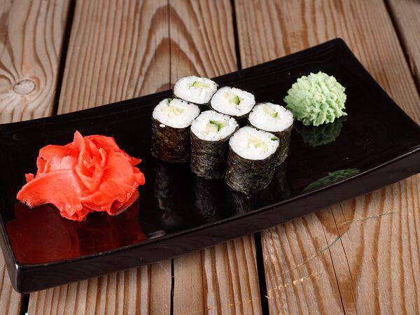 Фьюжн - Ролл с огурцом