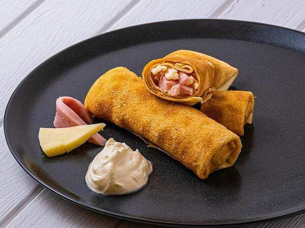 Хороша еда - Блин с сыром и ветчиной