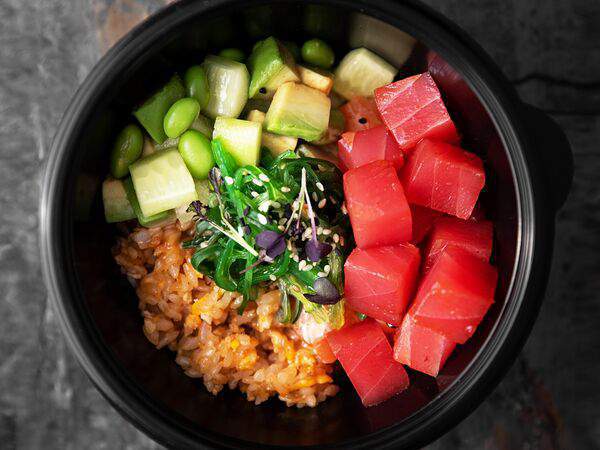 Godzilla sushi - Поке с тунцом