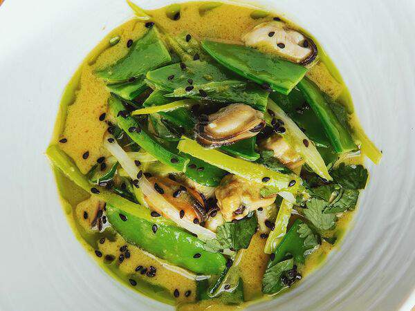 Wong Kar Wine - Мидии в соусе карри-манго