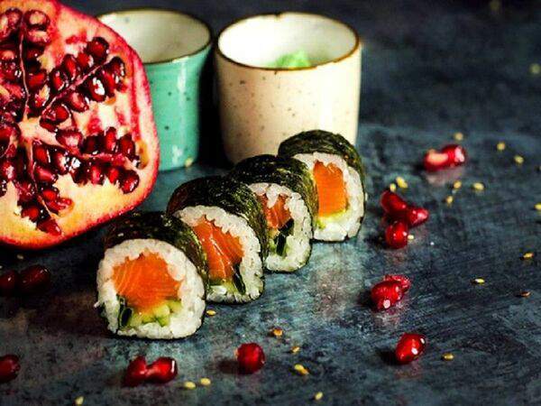 Boss Krevetos - Ролл с копчёным лососем