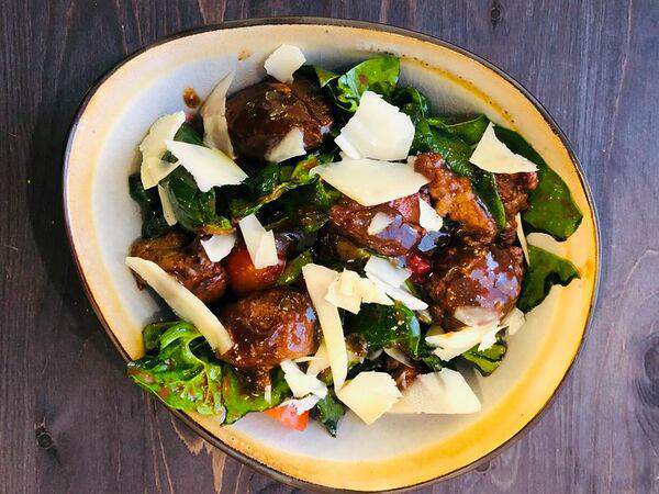 Иль густо - Теплый Салат с листьями шпината и куриной печенью