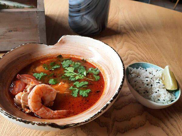 Манэки - Том Ям Red