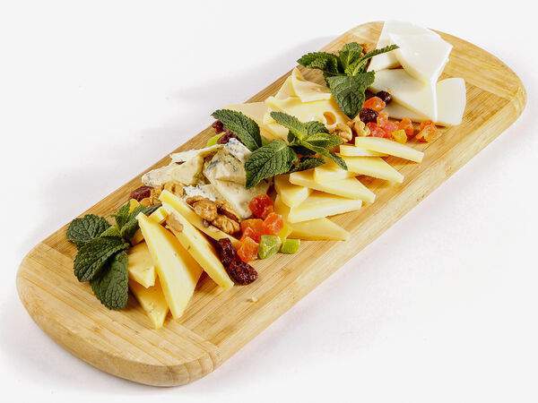 12 стульев - Палитра благородных сыров