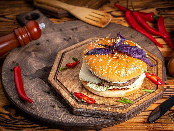 Burger Beer - Бургер Сырный