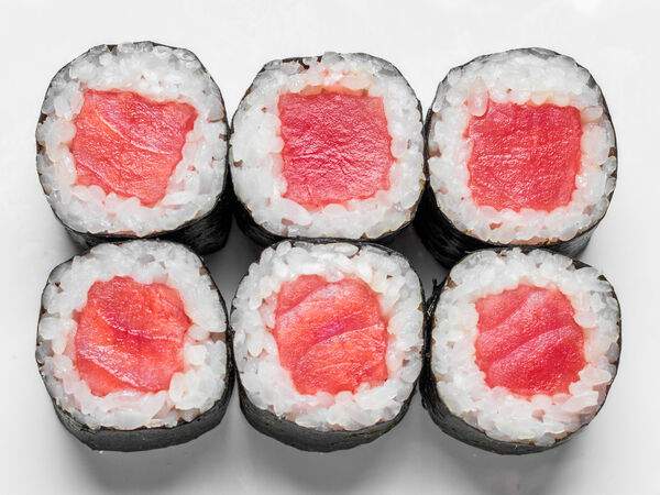 AzianA - Тонкие роллы с Тунцом