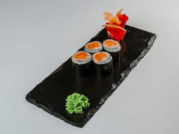 Skzk Rest - Ролл с лососем